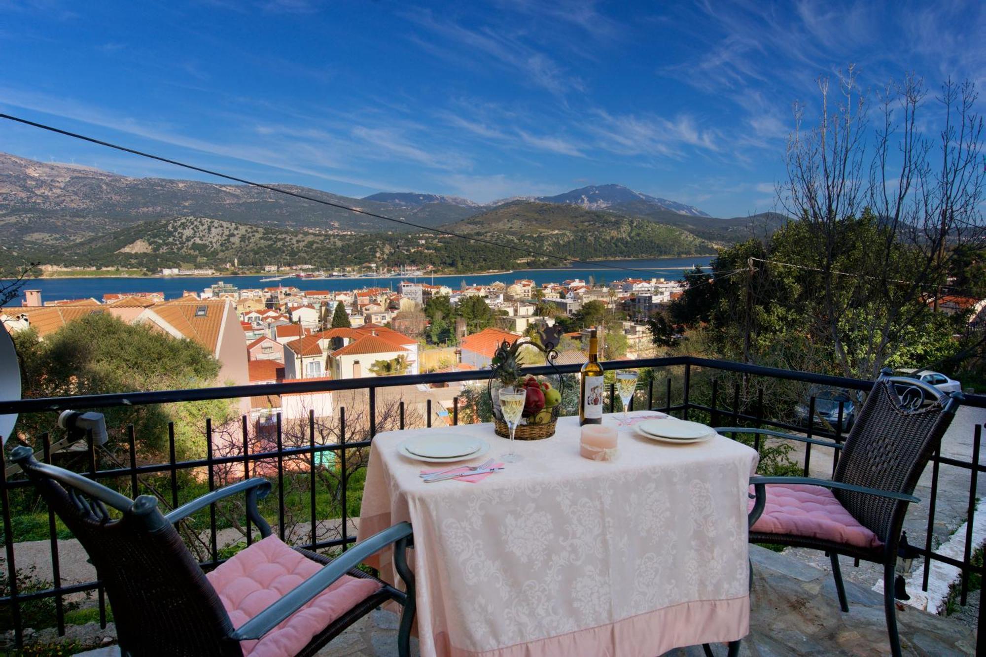 Erato Apartment In Argostoli Exterior foto